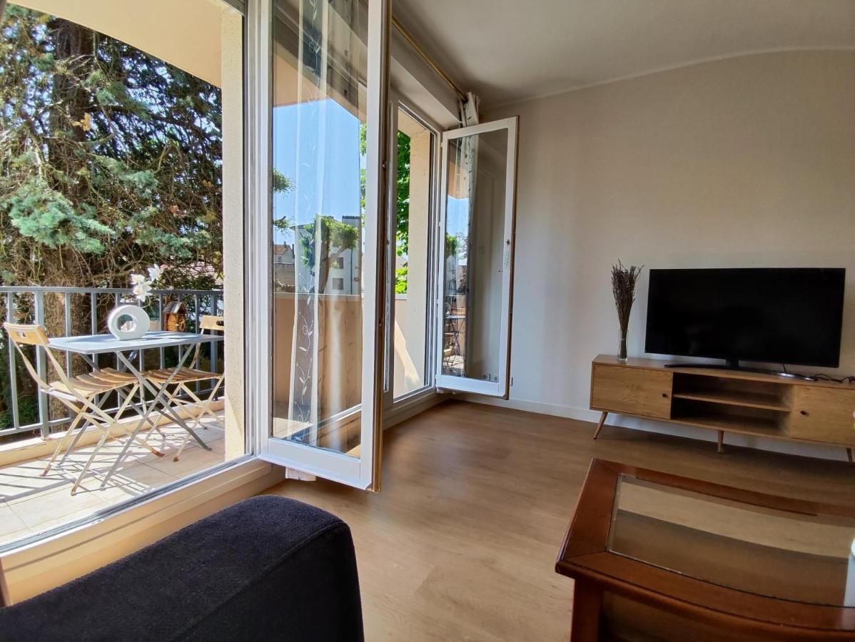 شانتييّي Tres Belle Appartement Lumineuse Spacieux المظهر الخارجي الصورة