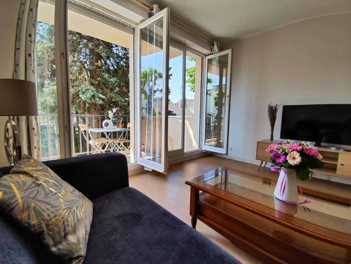 شانتييّي Tres Belle Appartement Lumineuse Spacieux المظهر الخارجي الصورة